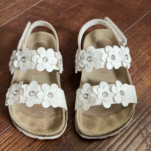 Toddler Flower Sandles with Rhinestones - Picture 1 of 4